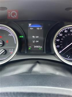 تۆیۆتا کامری